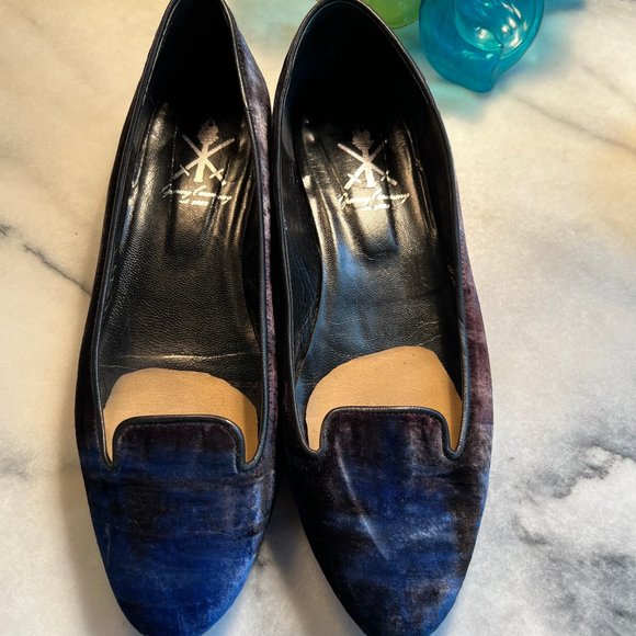 Opening Ceremony Blue Velvet Flats  Size 40/9.5 US - Picture 1 of 5